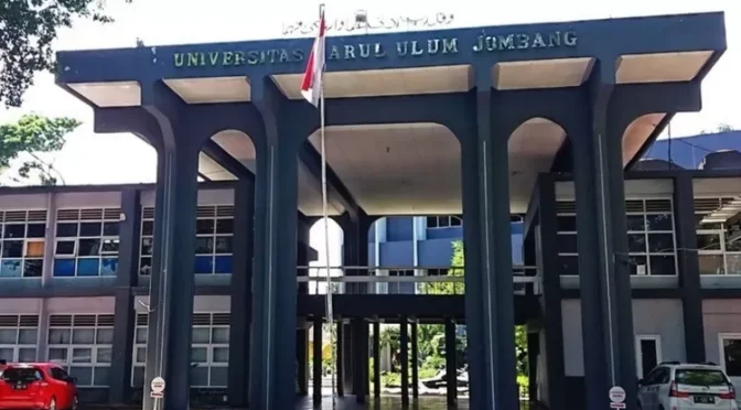 Daftar Universitas Terbaik di Jombang Veri Unirank 2024